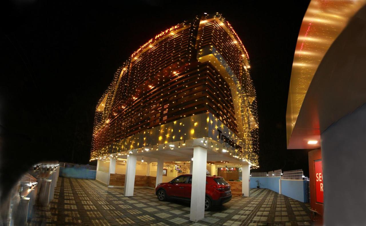 Gateway Airport Hotel 坎努尔 外观 照片