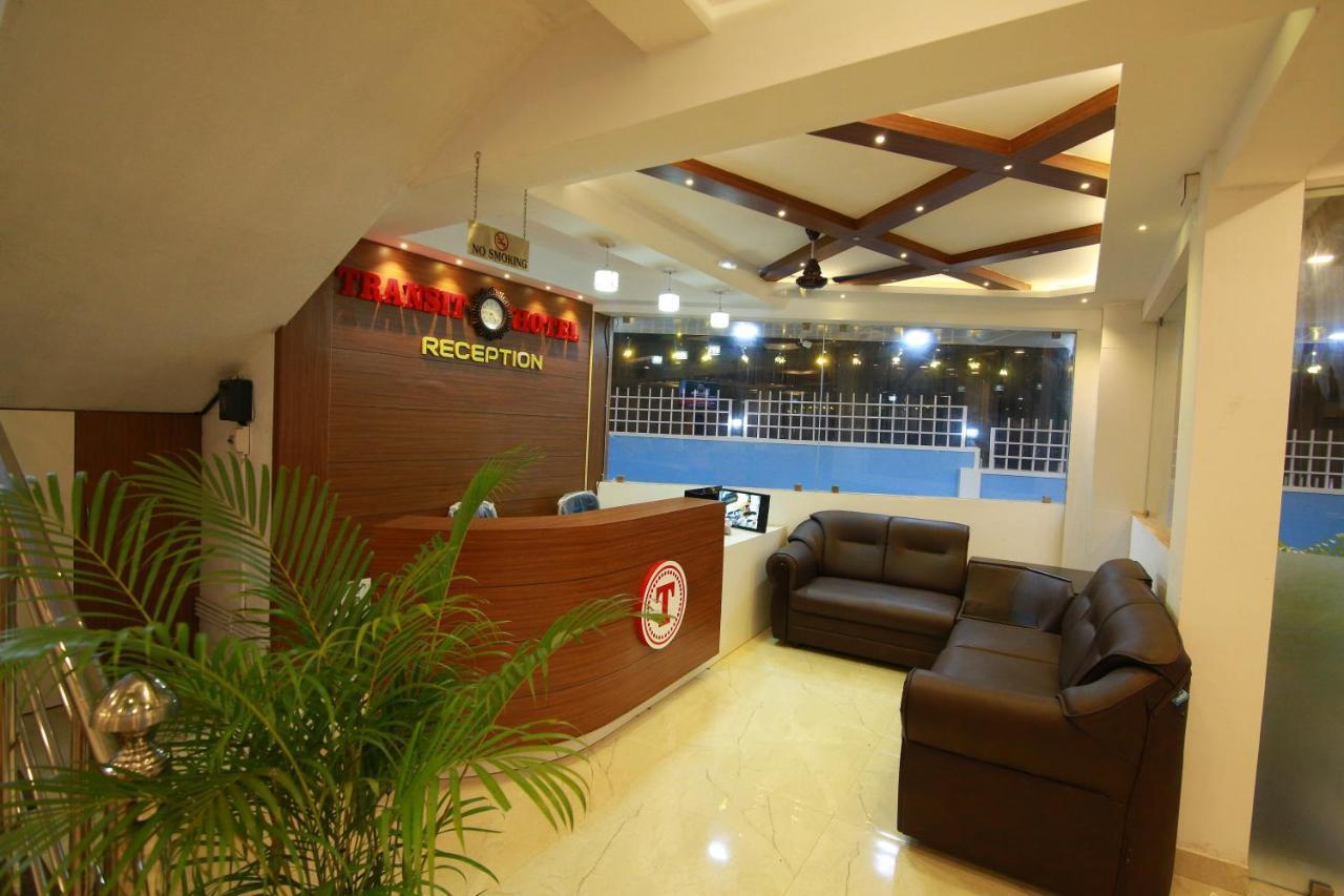 Gateway Airport Hotel 坎努尔 外观 照片