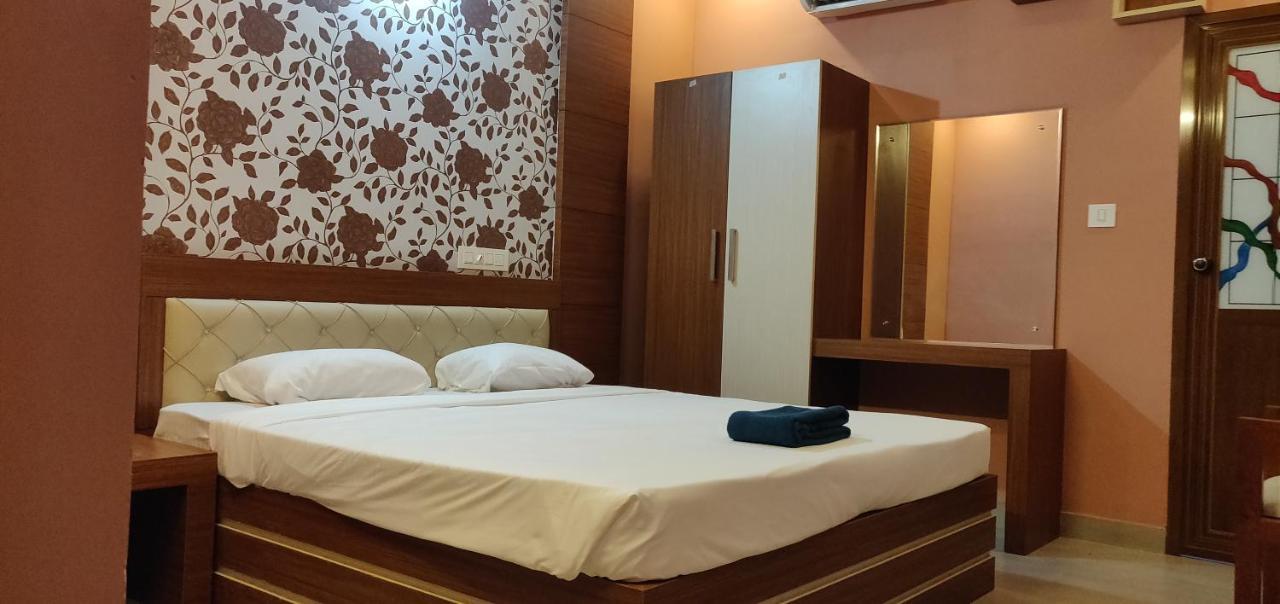 Gateway Airport Hotel 坎努尔 外观 照片