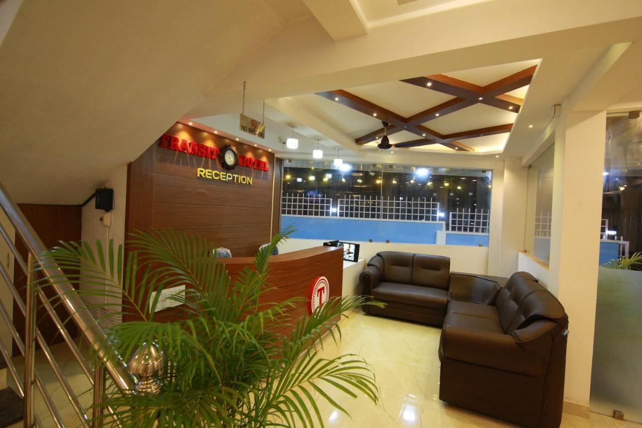Gateway Airport Hotel 坎努尔 外观 照片