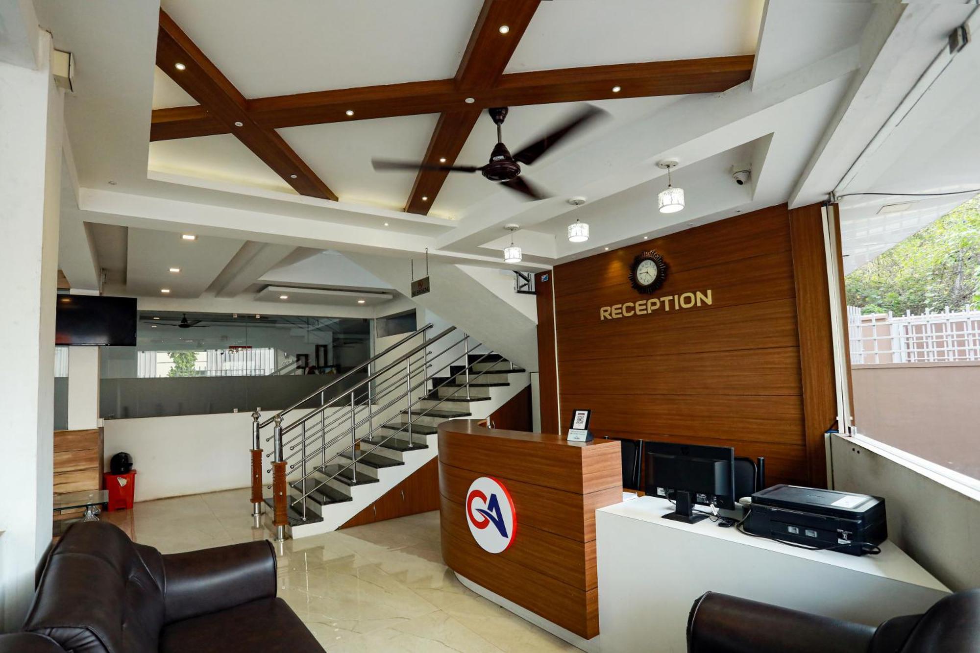 Gateway Airport Hotel 坎努尔 外观 照片